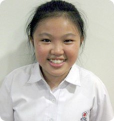 Chia Yan Yu is happy and sharing a positive experience with our tutors